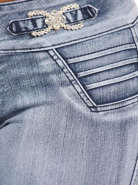 Plus Size Rhinestone Capri Denim Jeans