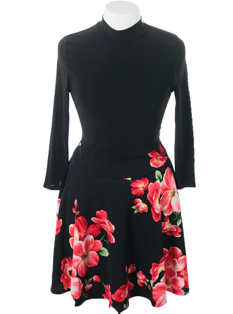 Plus Size Flared Floral Skirt Black Dress