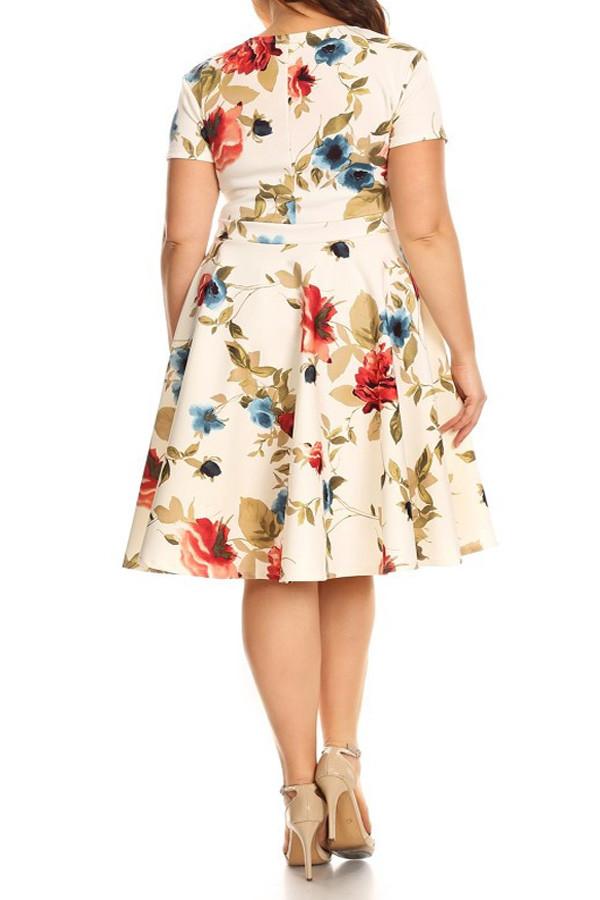 Plus Size Floral Printed Fit And Flare Dress