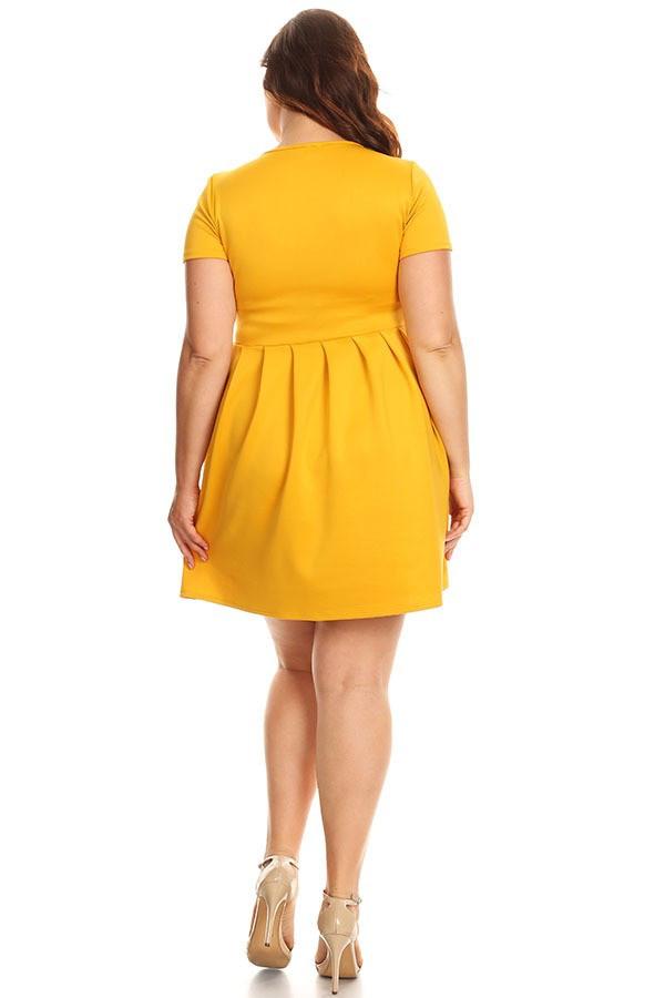 Plus Size Solid Short Dress Flare Silhouette With Short Sleeves