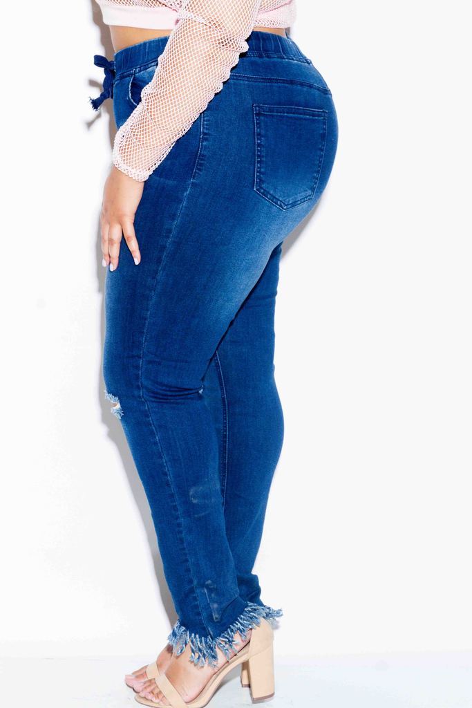 Plus Size Frayed Hem Jogger Skinny Denim Jeans