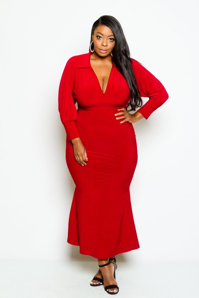 Plus Size V-neck Showstopper Mermaid Maxi Dress