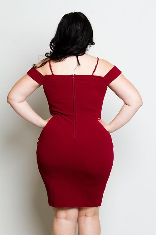 Plus Size Cold Shoulder Sexy Lace Up Dress