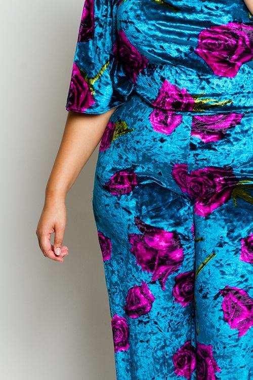 Plus Size Soft Velvet Gorgeous Floral Matching Set