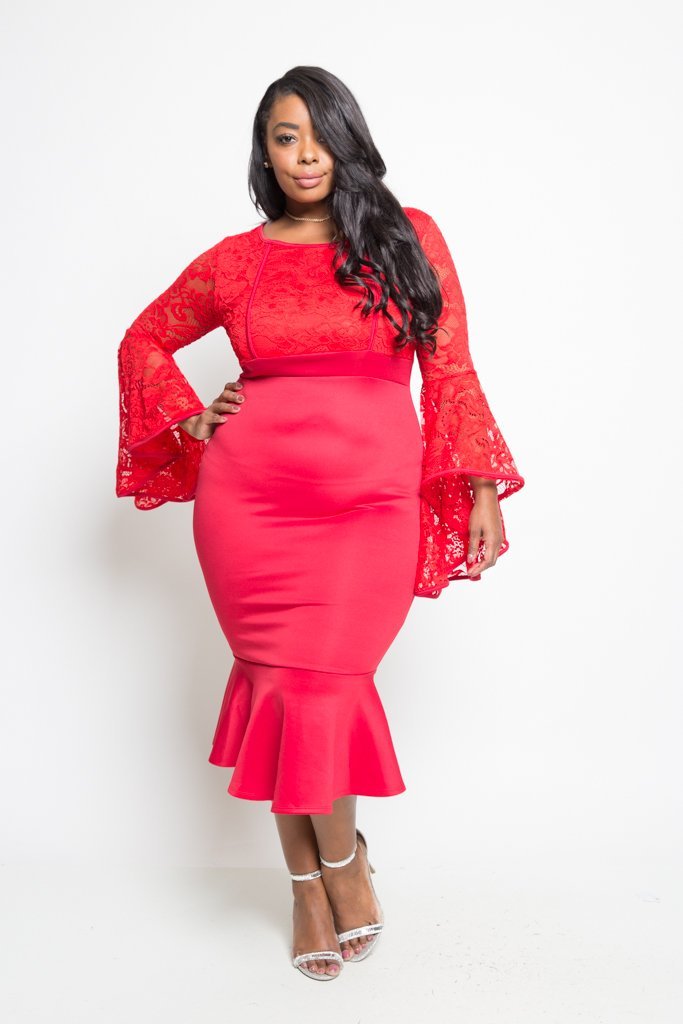 Plus Size See Through Lace Ruffle Midi Dress