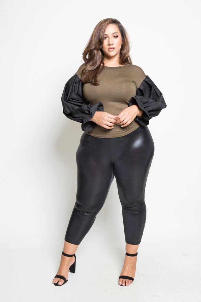 Plus Size Contrast Bubble Sleeved Solid Top