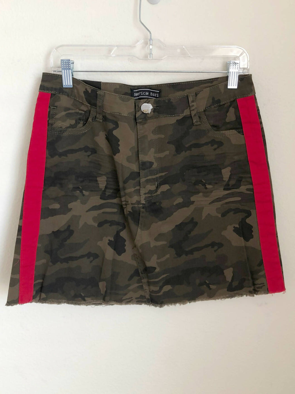 Camo print red strip shorts