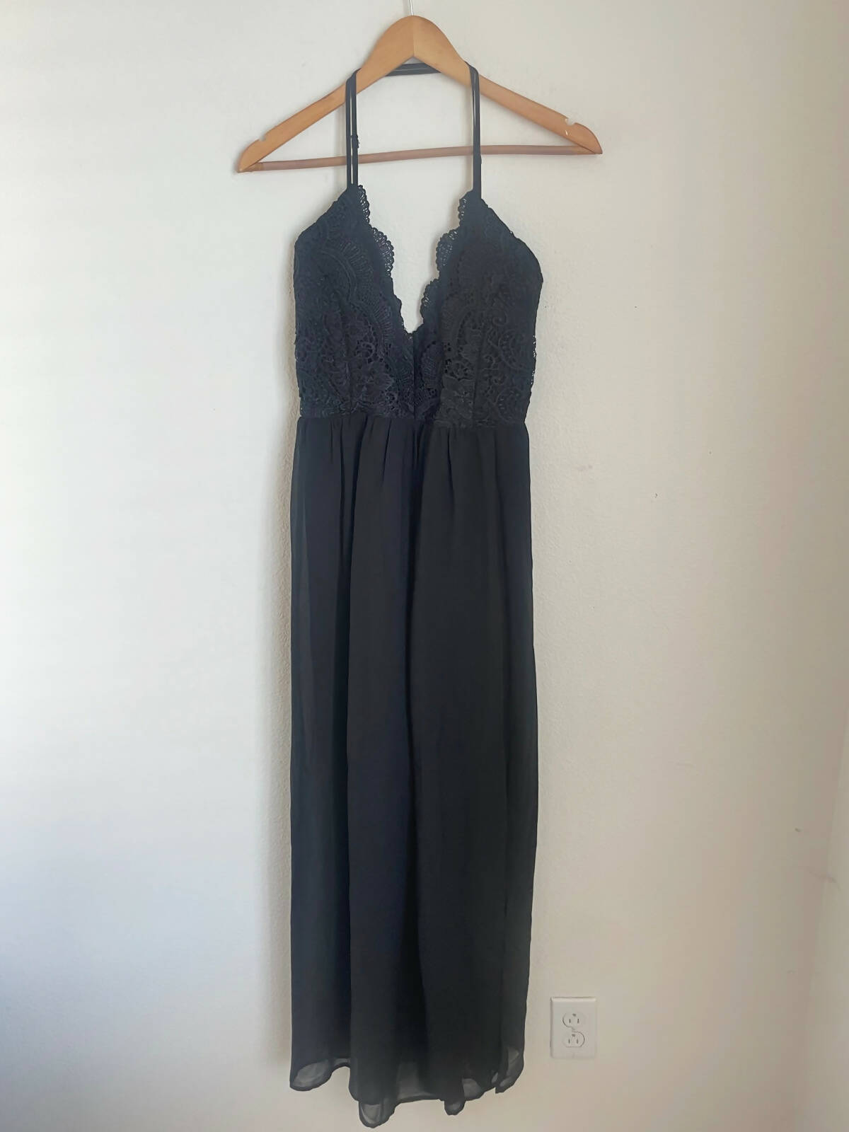 Lace front flowy black dress