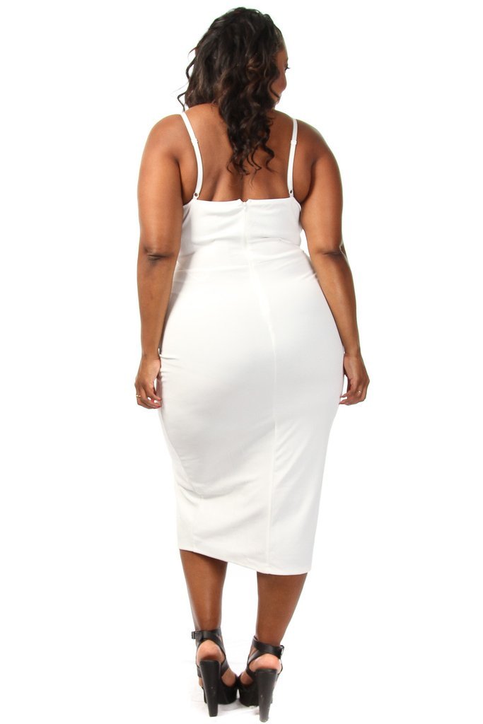 Plus Size Solid Ruched Midi Dress